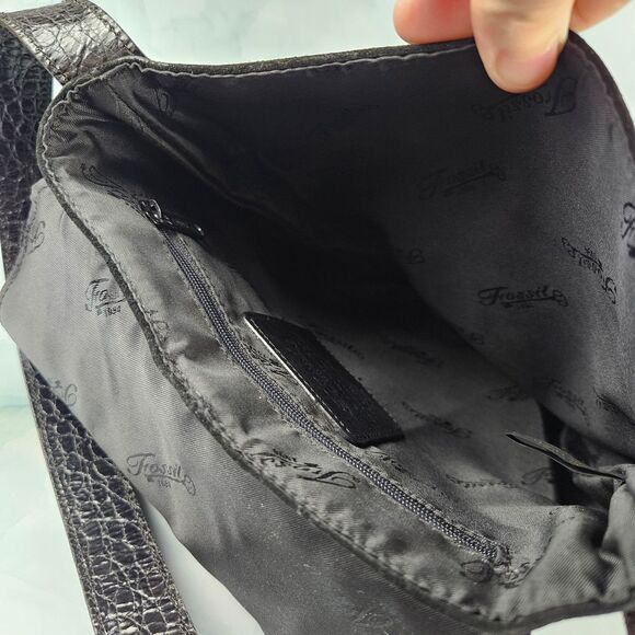 Fossil vintage suede saddle bag, black, croc strap silver hardware - Picture 6 of 9